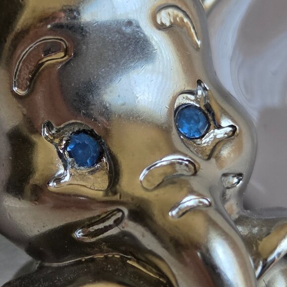 EUC & HTF Coach Dumbo x Disney Key Chain w/box - Picture 3 of 7